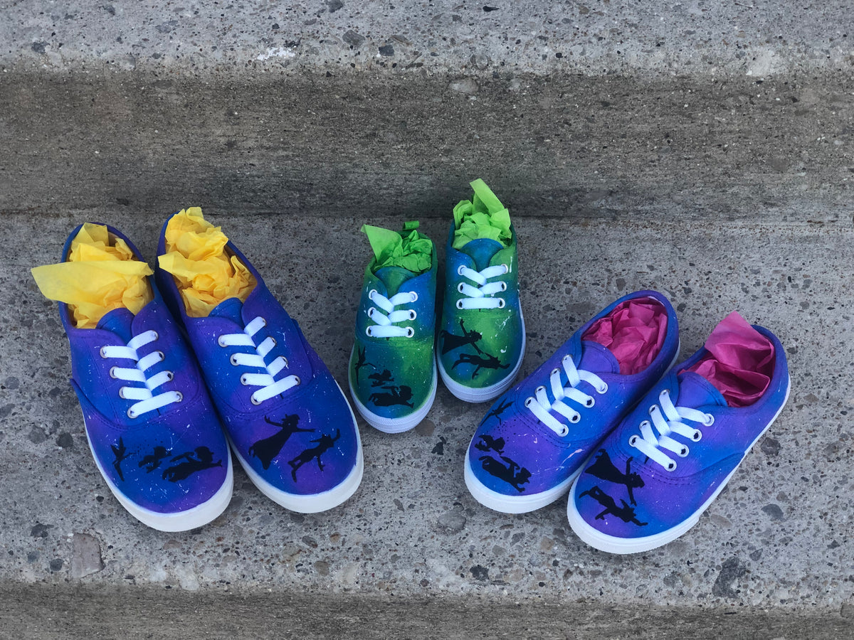 DISNEY VANS CUSTOMS Peter Pan Wendy Painted Slip On Sneakers Women 7 Men 5.5 NEW Peter Pan - Tie-Dye - Disney - Custom Painted Vans - Vans  main image 2