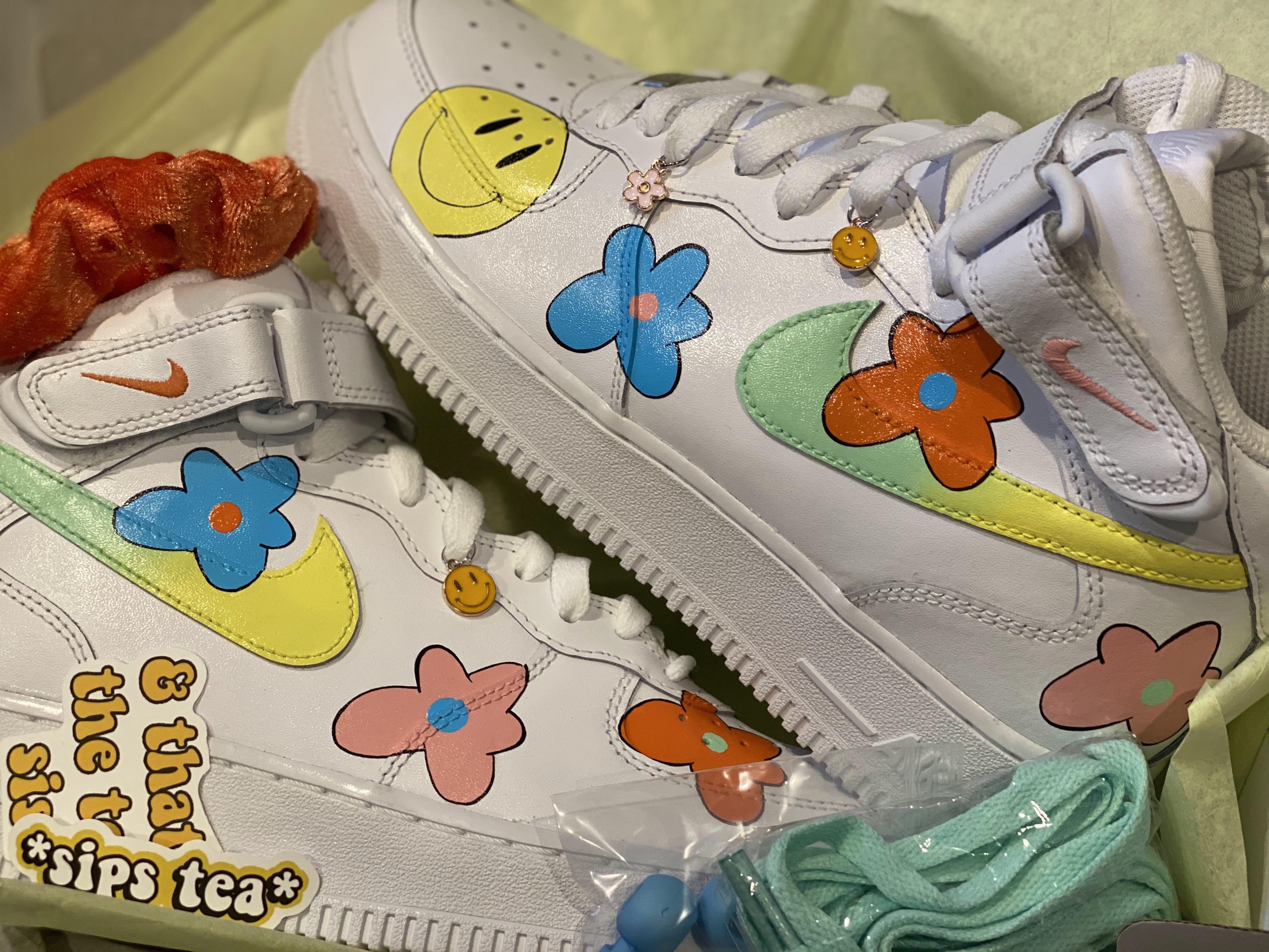 Hippie Flower and Smiley Face 70s - Blue Orange Pink - Custom Air