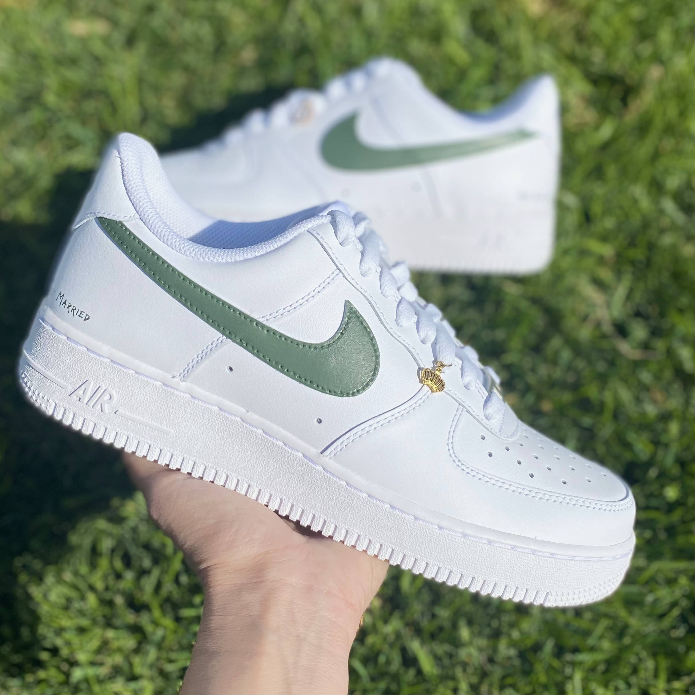 Green Drip Custom Air Force 1 - Hand Painted AF1 - Custom Forces